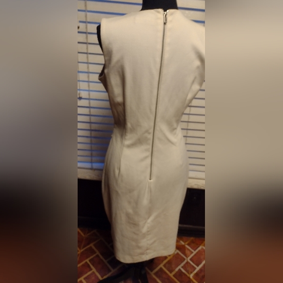 Calvin Klein scuba dress Sz S beige. - Picture 4 of 4